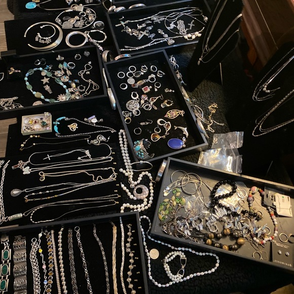 Meet your Posher, Tom - Picture 10 of 15